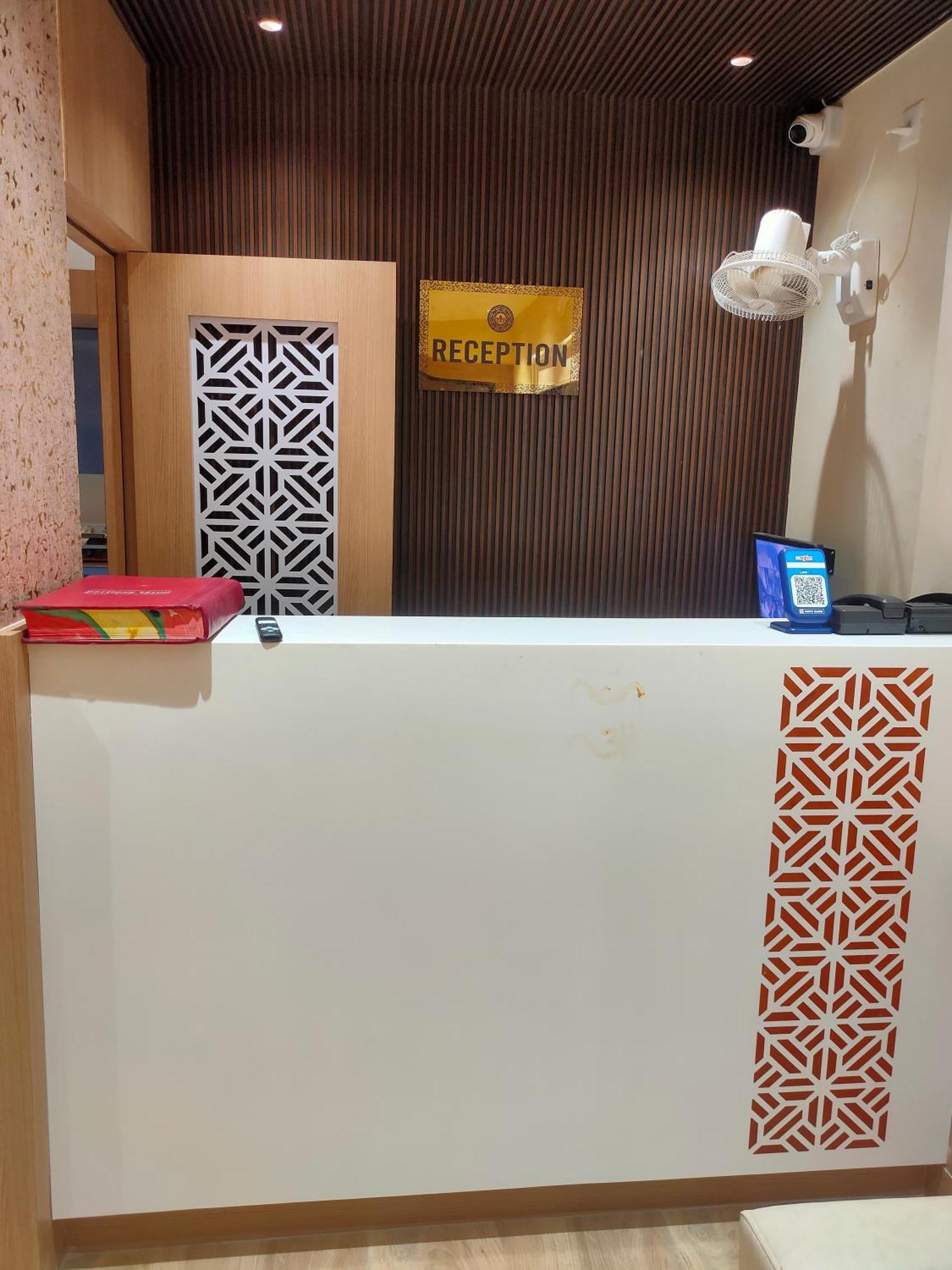 Hotel Mellow Mood ブバネーシュワル エクステリア 写真